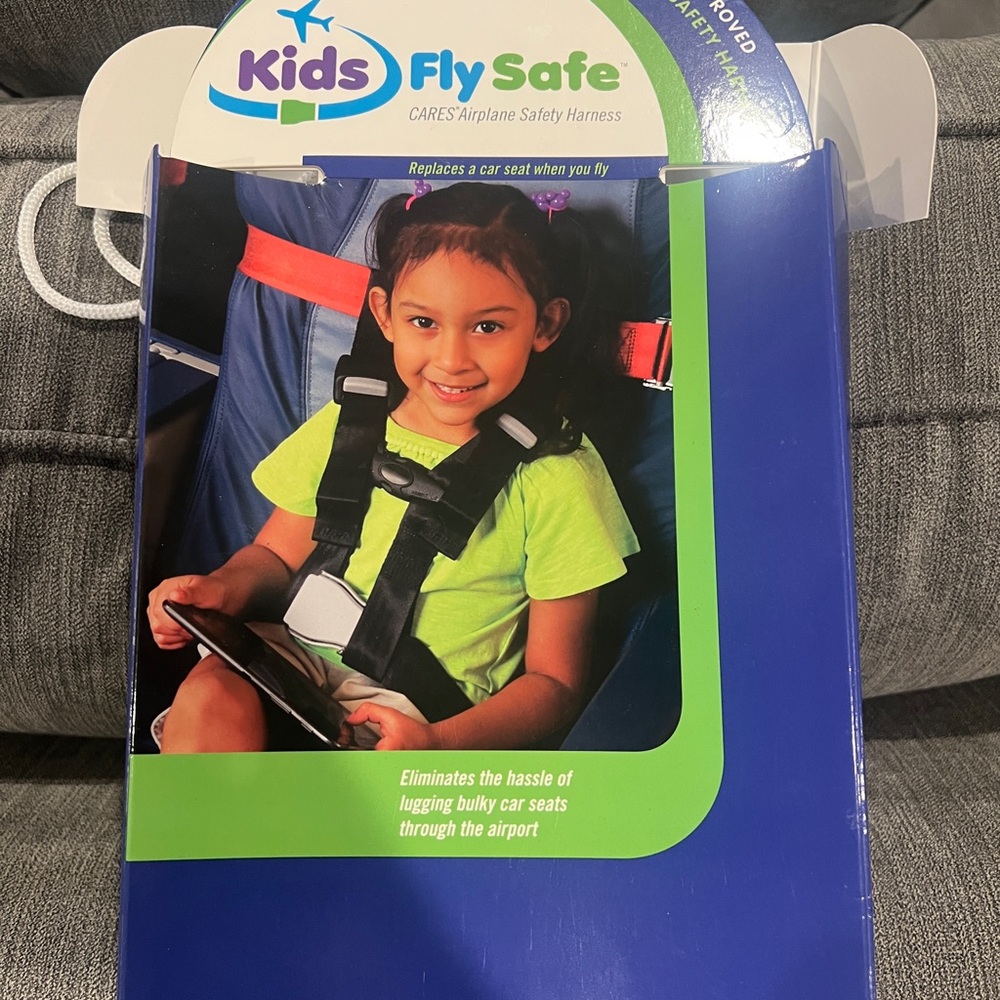 Like New Kids Fly Safe CARES Airplane Safety Harness